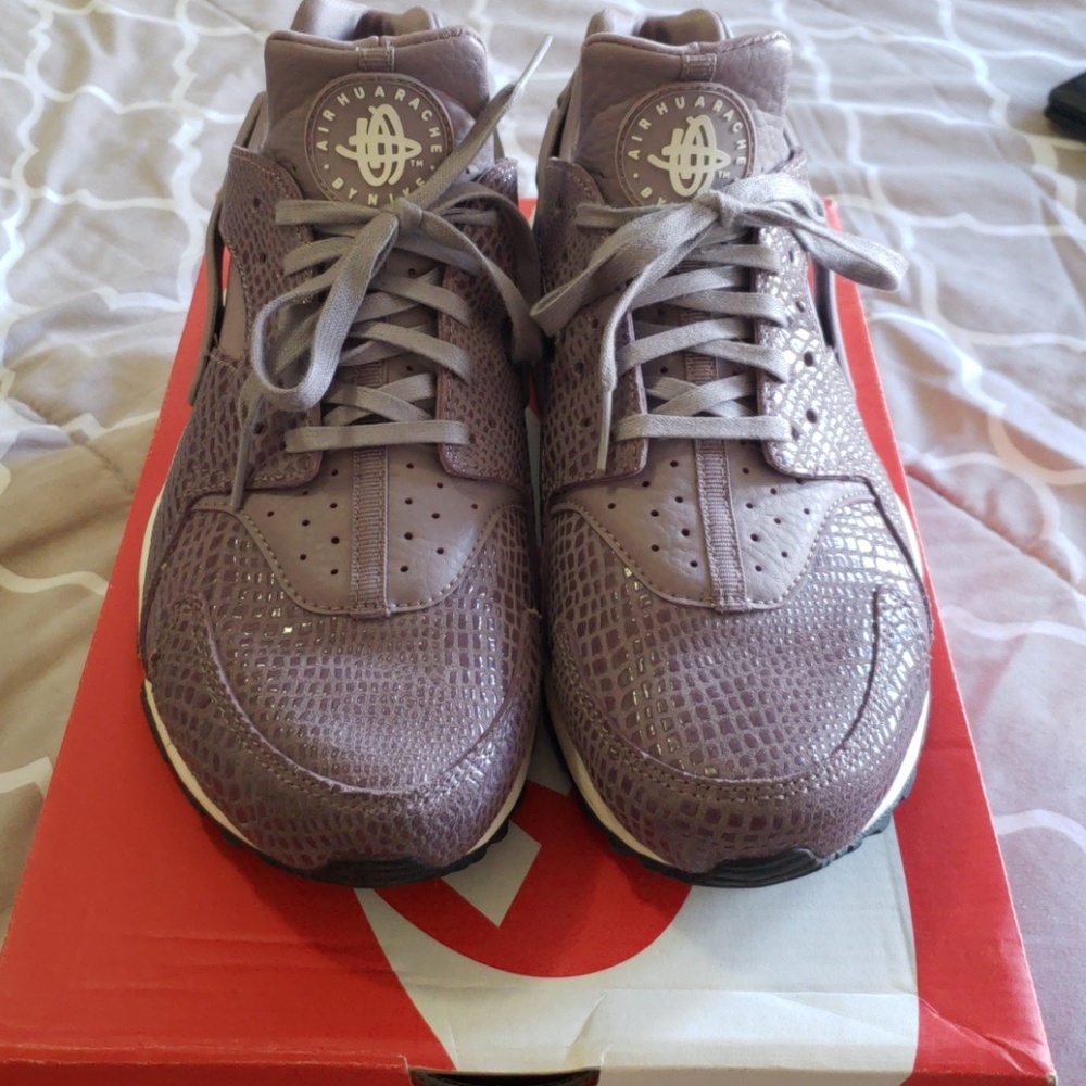 NIKE WOMENS AIR HUARACHE RUN PRINT